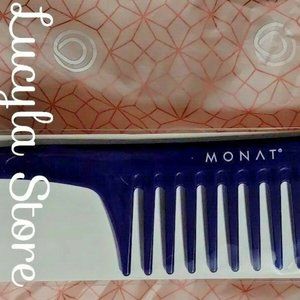 MONAT Hair Care Styling Deluxe Shower Wide…